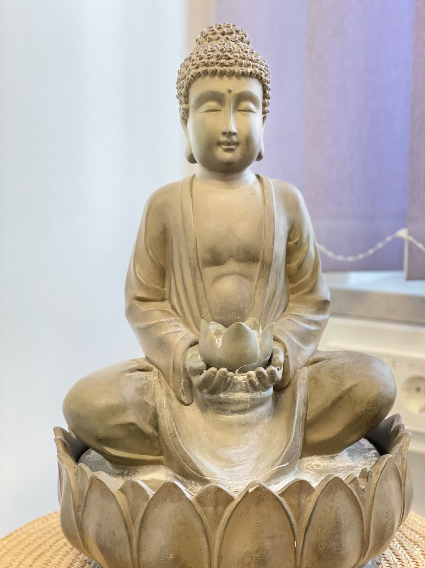 Buddha-Figur im Behandlungsraum